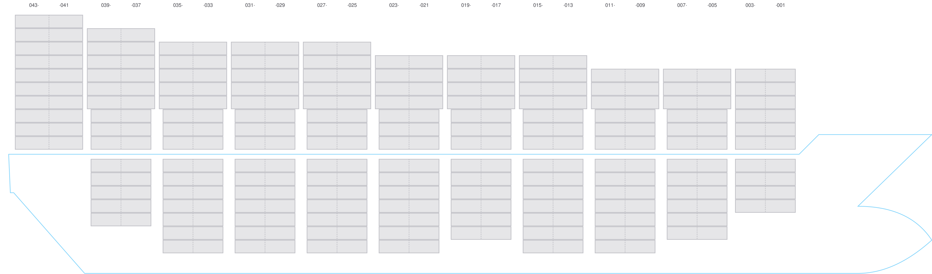 Side view of MAERSK YOSEMITE