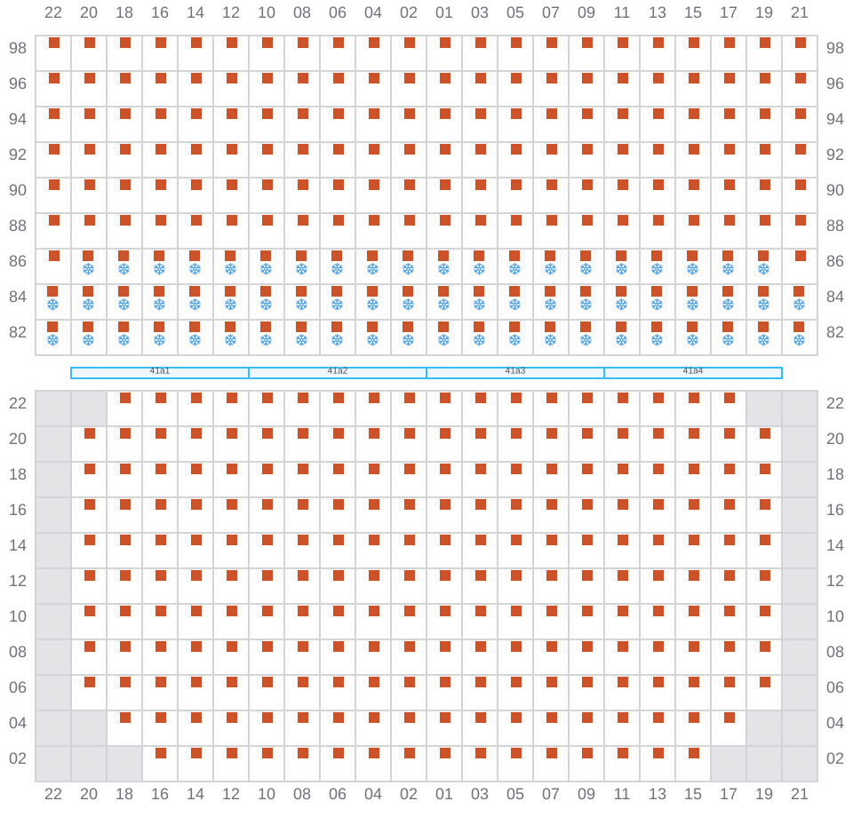 Bay 043 view and slots of EMMA MAERSK