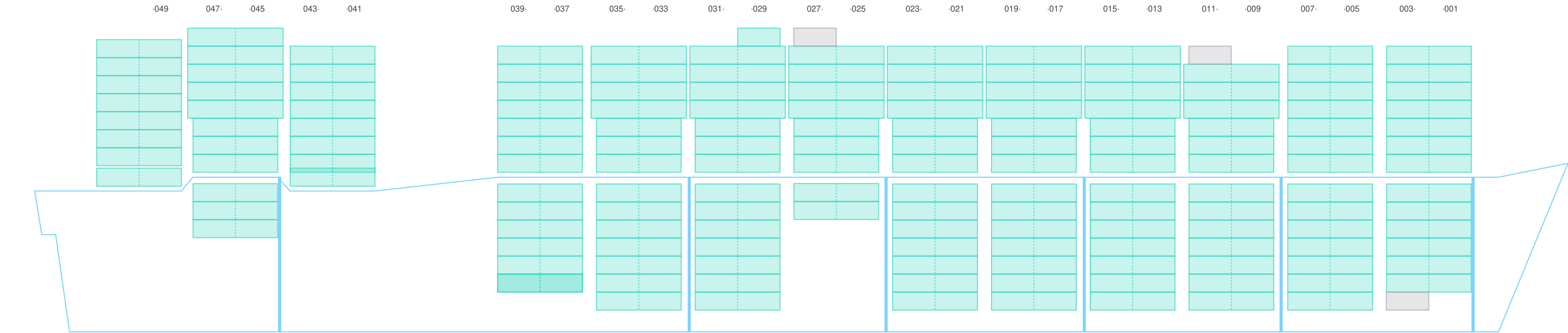 Side view of MAERSK BRATAN