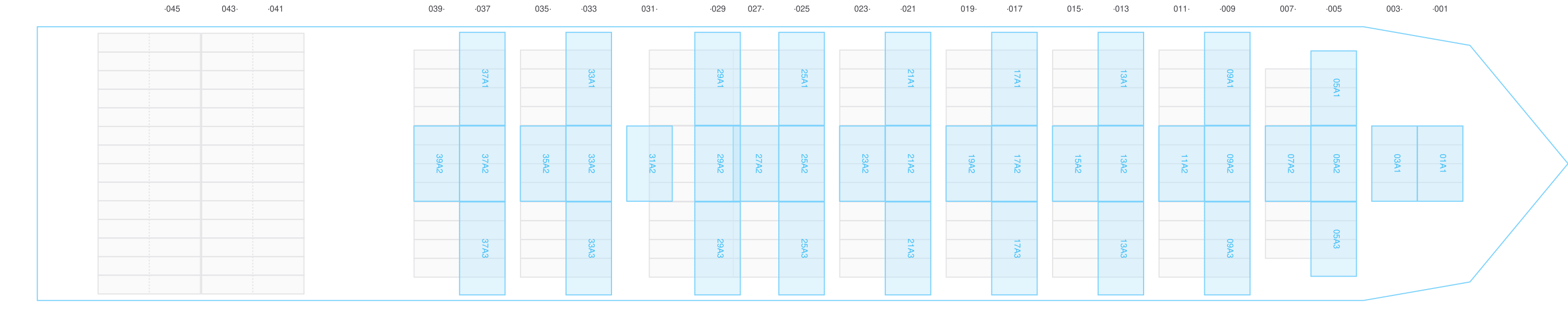 Deck view of VISTULA MAERSK